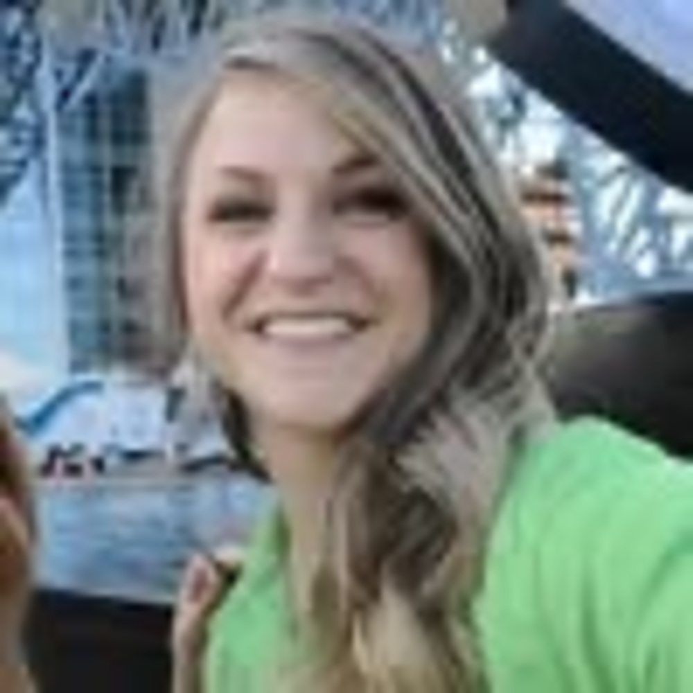 Meet your Posher, Rebecca